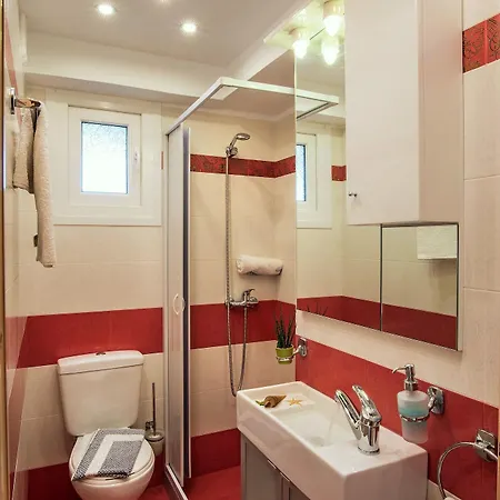 Semiramis Guesthouse Adamantas Exterior photo