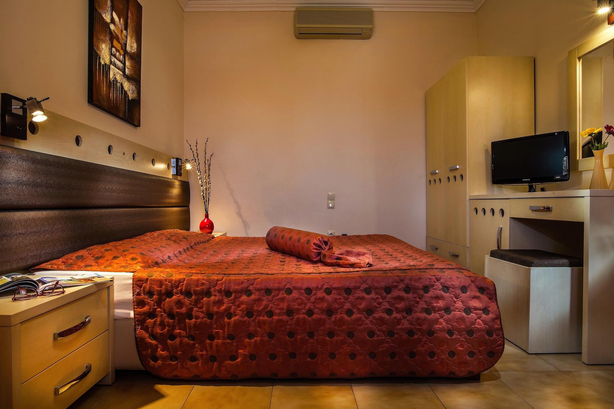 Semiramis Hotel Adamantas (Milos)