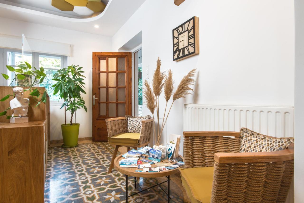 Hotel Semiramis Adamantas (Milos)